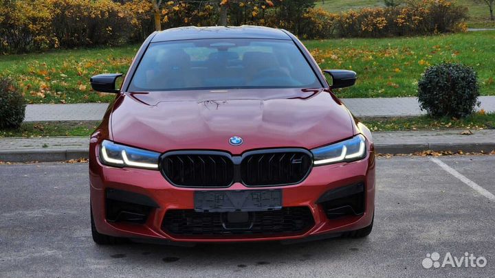 BMW M5 4.4 AT, 2022