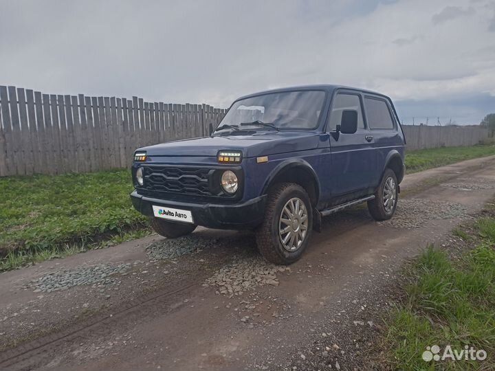 LADA 4x4 (Нива) 1.7 МТ, 2002, 125 000 км