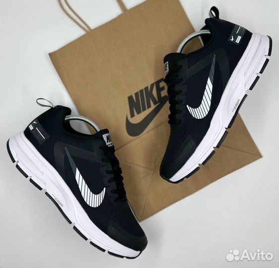 Кроссовки Nike Zoom Structure 17x