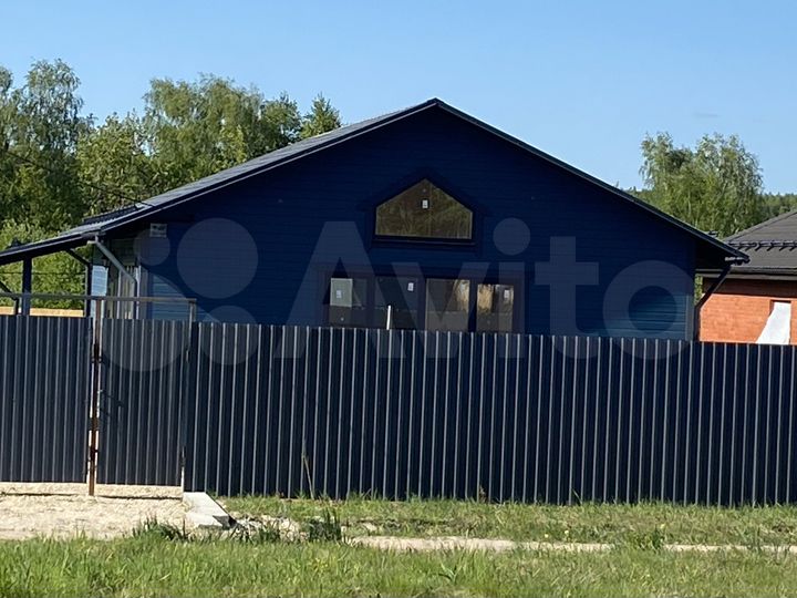 Дом 95 м² на участке 8 сот.