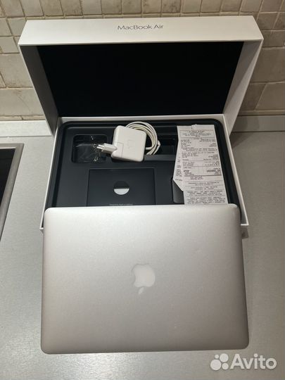 Apple macbook air 13 a1466