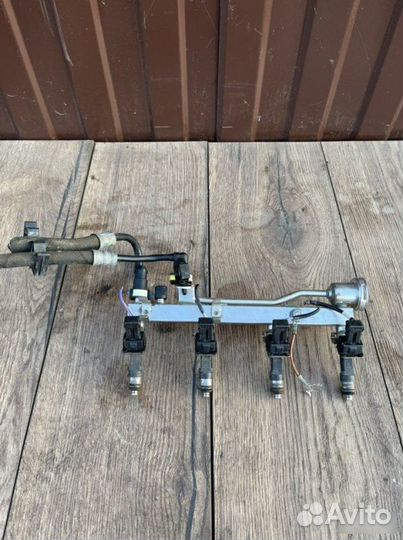 Топливная форсунка Opel Astra 1.4 2012