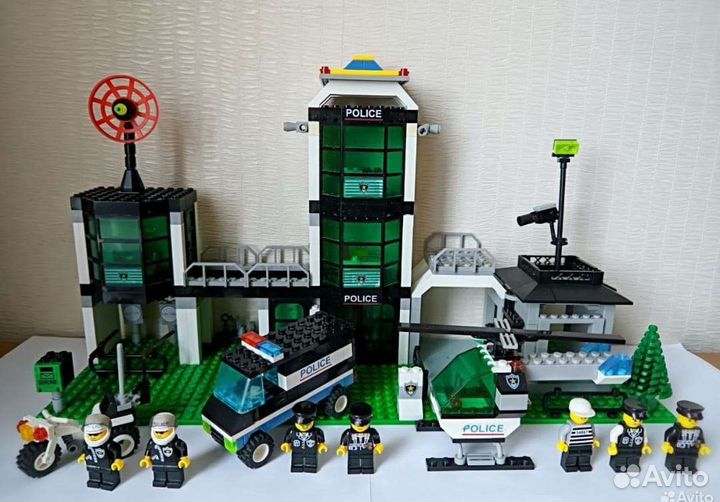 Конструктор Brick Enlighten Полицейский участок