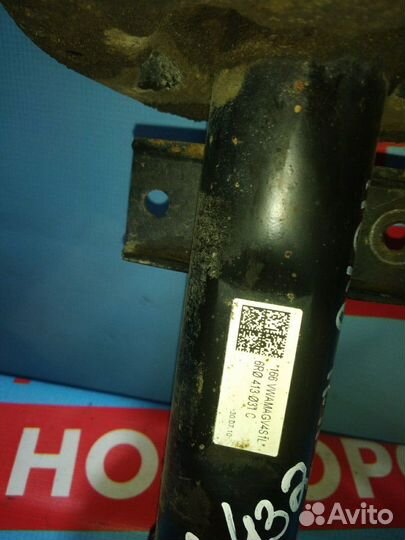 Стойка передняя правая Фольксваген Поло