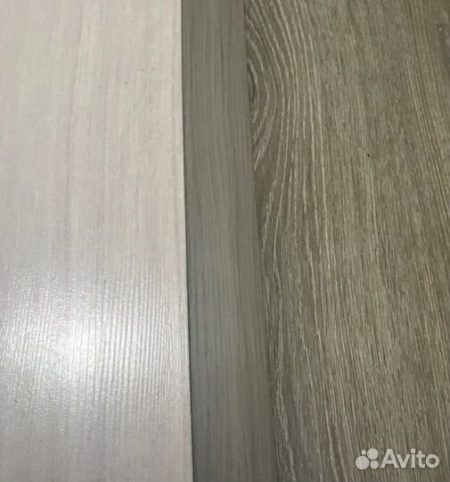 Плинтус самоклеющаяся