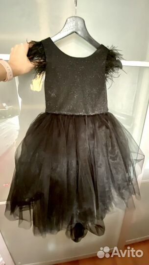 Праздничное платье для девочки (134р)