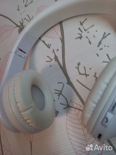 Беспроводные наушники