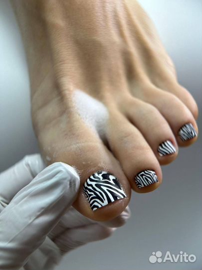 Мастер маникюра и педикюра