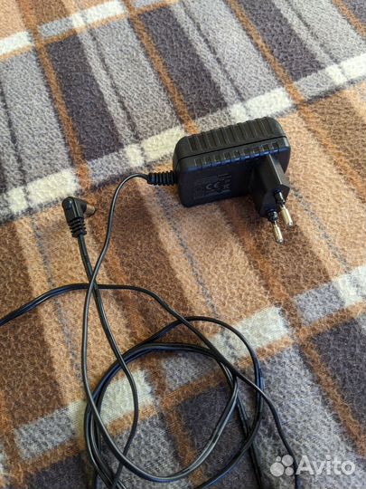 Проигрыватель винила Alive