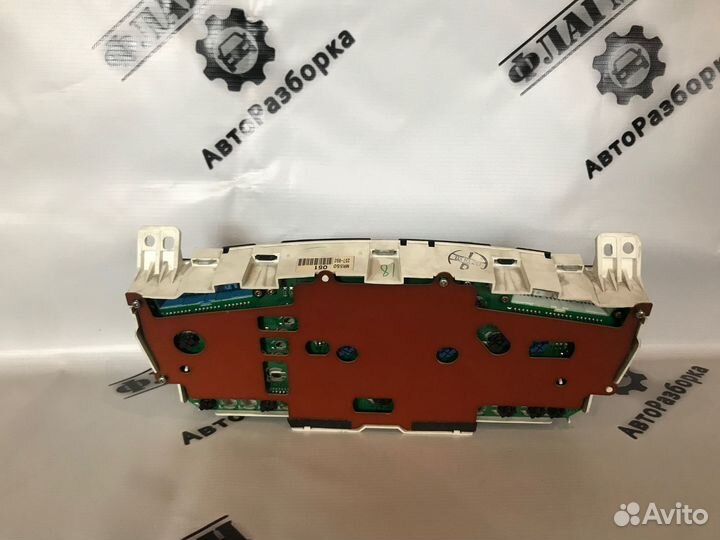 Панель приборов mitsubishi lancer 9