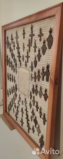 Старинные крестики 78 шт., с панно