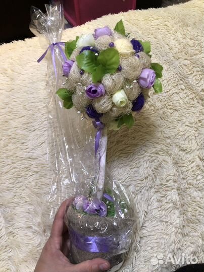 Цветы, подарки, статуэтки