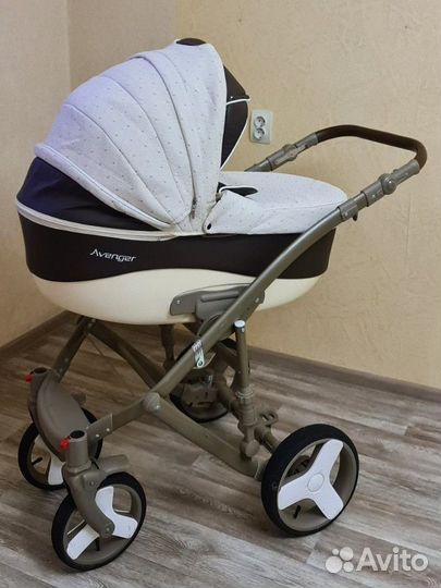 Коляска 2 в 1 Camarelo Avenger