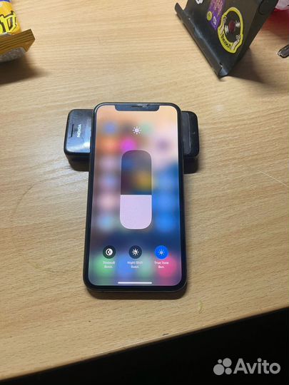 iPhone Xs, 256 ГБ