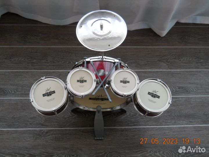 Детские игрушки