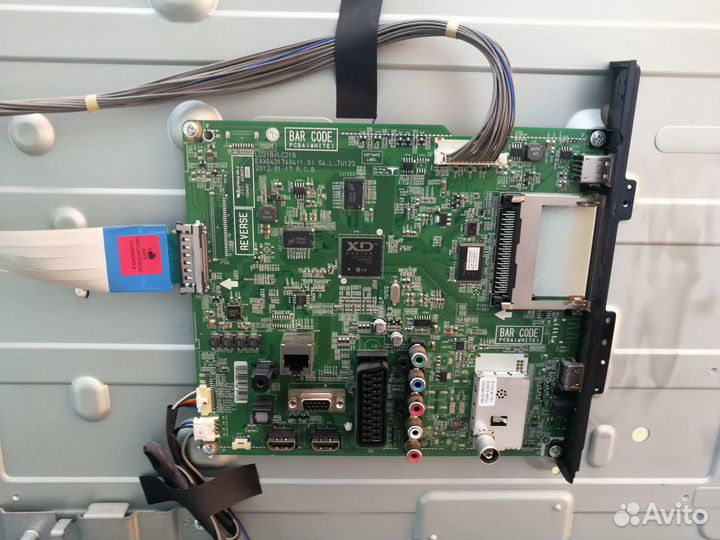 Телевизор LG 42LM340T (Разбор)(По запчастям)