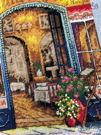 Вышитая картина Европейское бистро