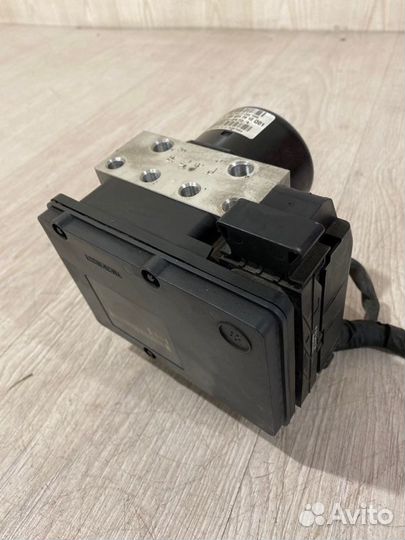 Блок ABS Mercedes Benz C230 W203 M272.920 2005