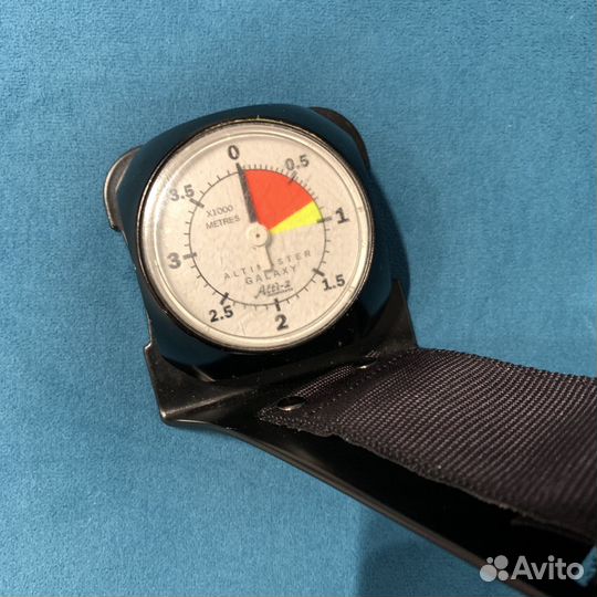 Высотомер парашютный для wingsuit