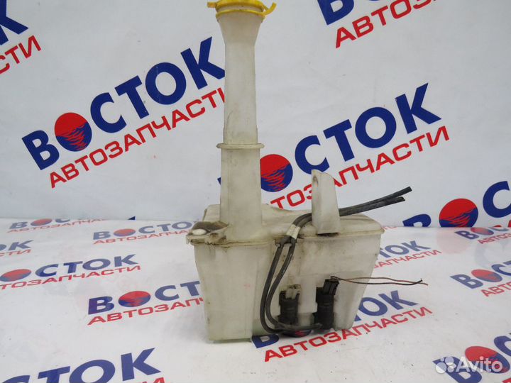 Бачок омывателя mazda tribute EP3W