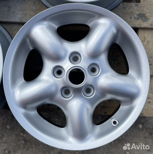 Литые диски Land Rover R16 5x114.3