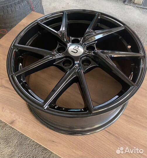Диски 5x114.3 r17