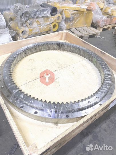 Поворотный круг JCB JS200nlct