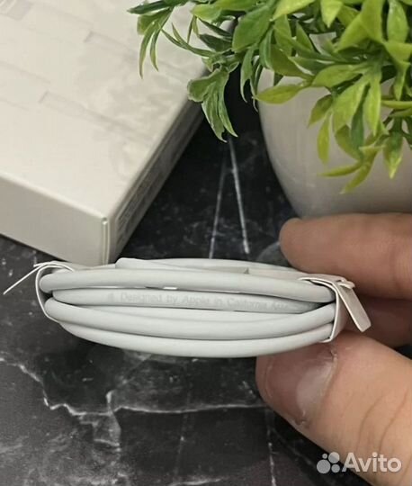 Зарядка на iPhone 20w (блок+кабель)