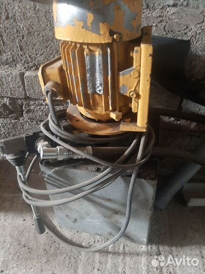 Маслостанция