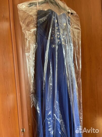 Платье вечернее женское