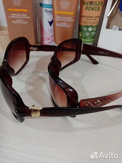 Солнцезащитные очки женские