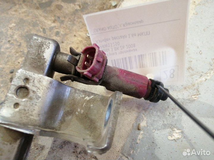 Форсунка топливная Mazda 3 BK Z6 2008