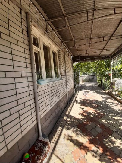 Дом 204 м² на участке 6 сот.