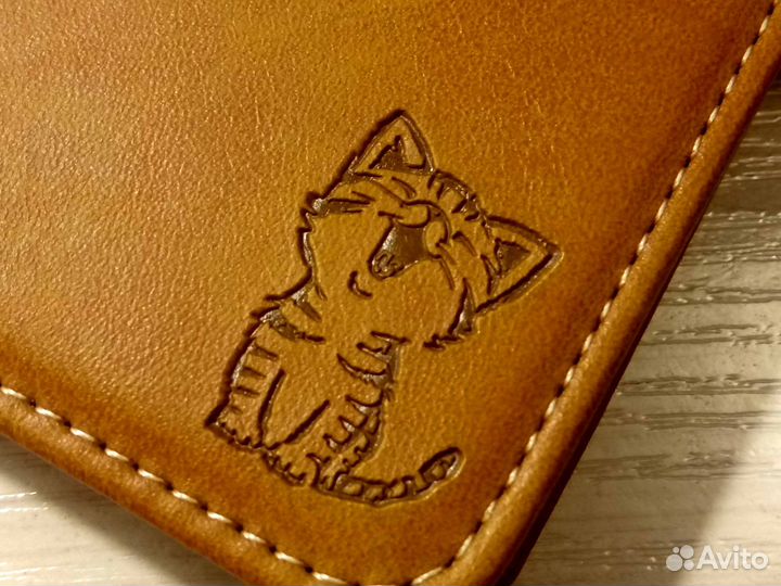 Чехол-книжка Sony Xperia XZ3