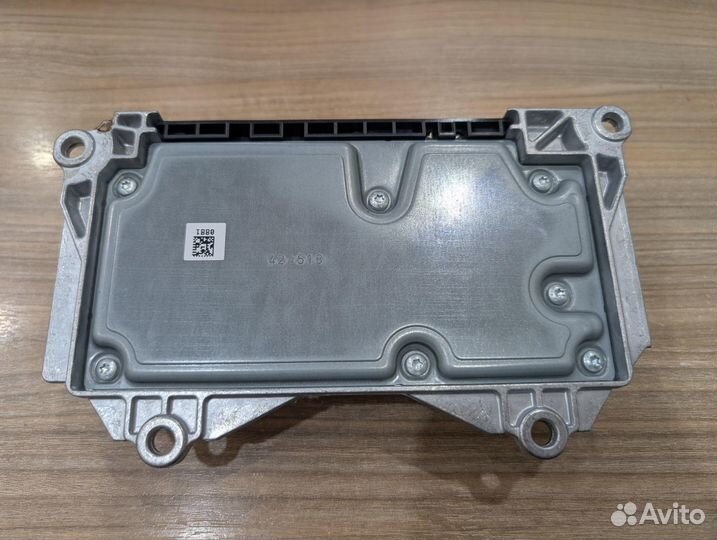 Блок SRS Volvo V60 FB420 B4204T11 Прав. Задн