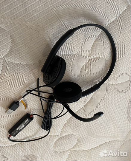 USB-гарнитура Plantronics новая