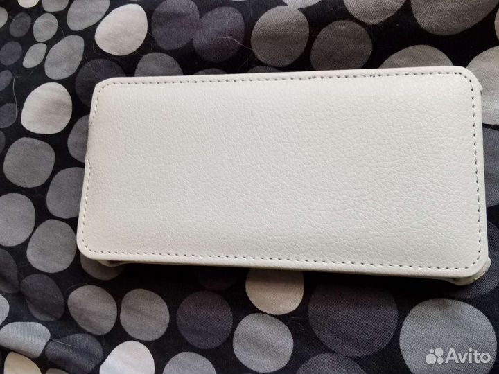 Чехол для телефона Lenovo Vibe C2 новый