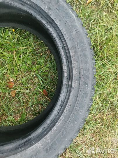 Bridgestone Ice Cruiser 7000 205/55 R16