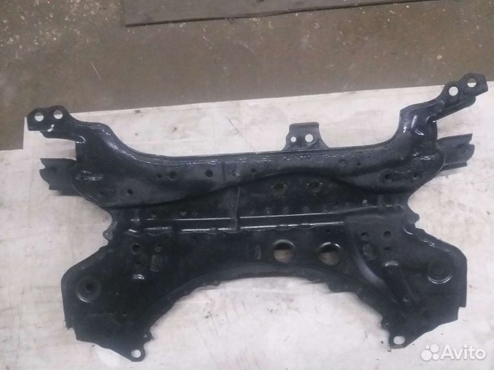 Подрамник Toyota Corola E 150