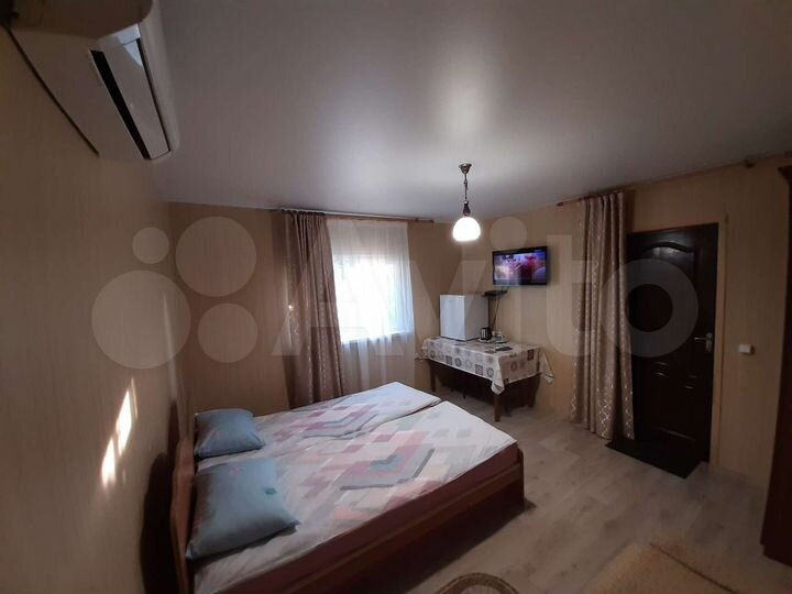 Коттедж 20 м² на участке 5 сот.