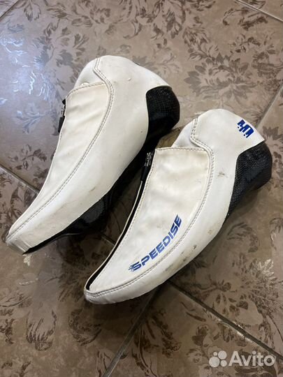 Ботинки для коньков (конькобежный спорт)