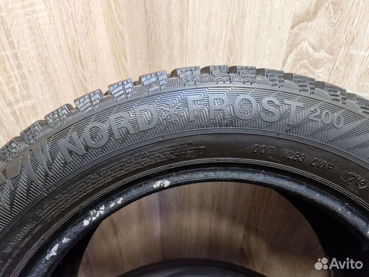 Gislaved Nord Frost 200 215/55 R16 97T