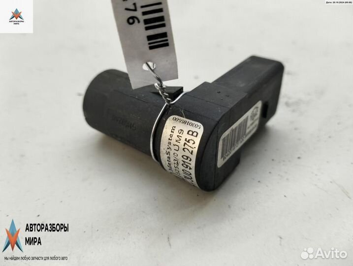 Датчик парктроника Skoda Superb рест. 2007