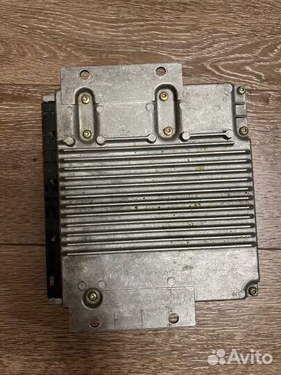 Mercedes блок управления двигателем