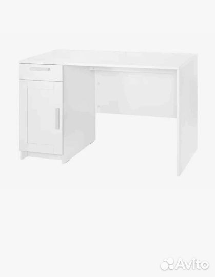 Письменный стол для школьника IKEA