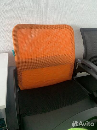 Компьютерное кресло