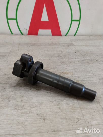 Катушка зажигания Toyota Avensis T25 1zzfe 2007