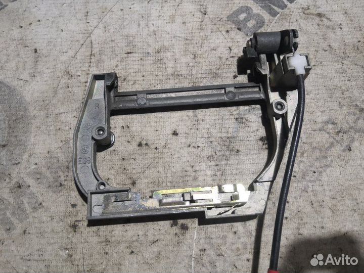 Скелет ручки задний правый Bmw 5-Series E39 M52B28