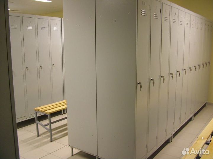 Шкафы для одежды