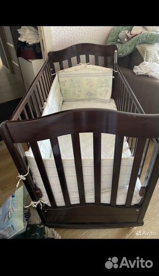 Детская кроватка